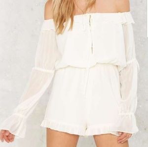 Nasty Gal Drifter White Ruffle Romper Size Small